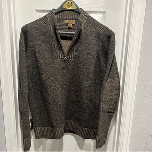 Thick wool sweater. Size medium.
